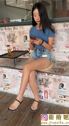 4K-[kaine专区] 牛仔热裤美女 视频[MP4/17.5G]