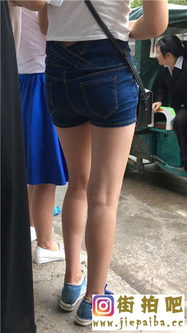 11 (10).jpg