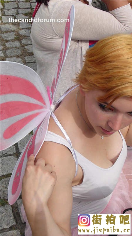 MJ211 Butterfly woman 1c.JPG