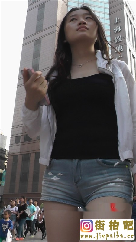 211234ecucs9q6q9pssh69.jpg
