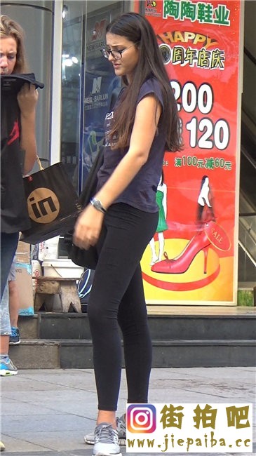 145345nvqjwuuemv5qqh59.jpg