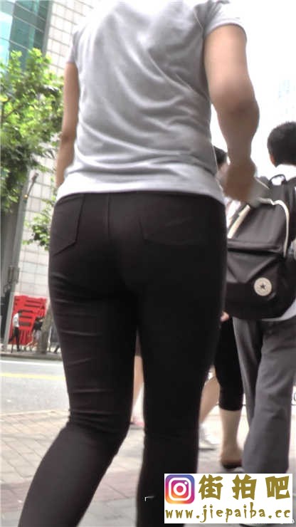 152120zn64d4j8bippbb8g.jpg