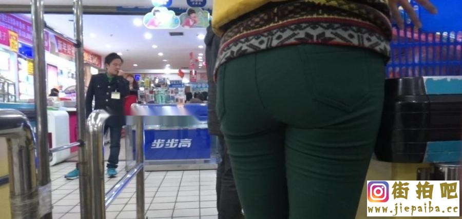 203038x727l1layinwy757.jpg