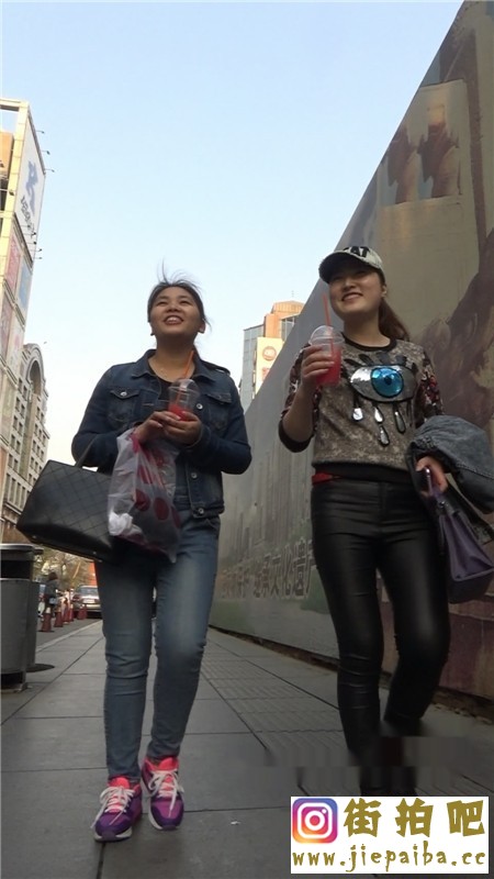 160352jmmwzsaapp3nsyiz.jpg