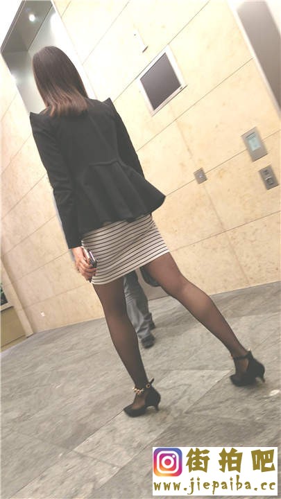 165613fbxtspxxbgprxbiz.jpg