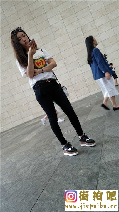 103314yl55e2d22nitil0l.jpg
