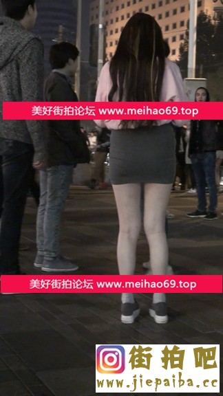 101434jq5b45m50xmtqd5c.jpg