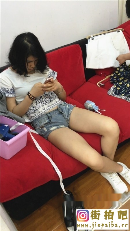 170740mus2r5u7uzi5i07s.jpg