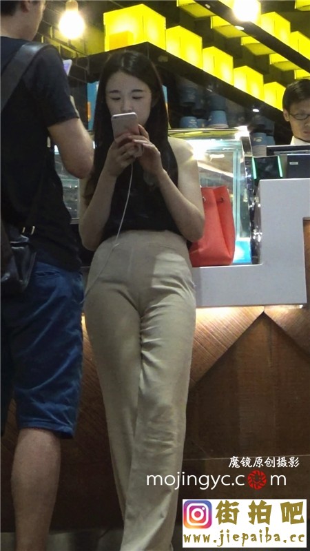 175517msbaeeb93eevbmyz.jpg
