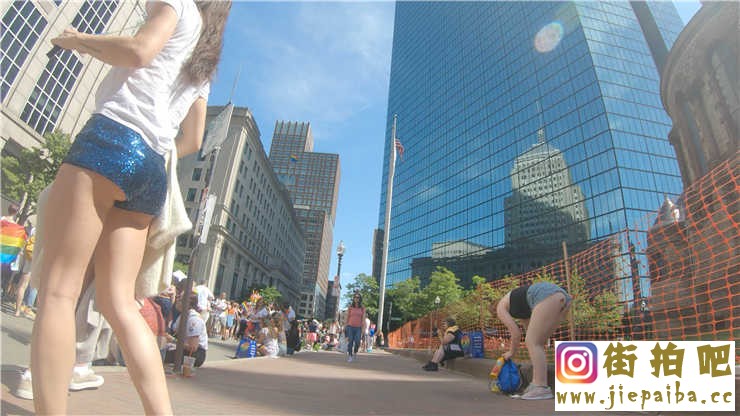 1624288d1562640763_pride_upskirt06.jpg