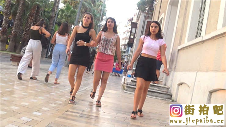 1643610d1571949925_c0640_tr_teen_upskirt.mp4_20191024_233536.567.jpg