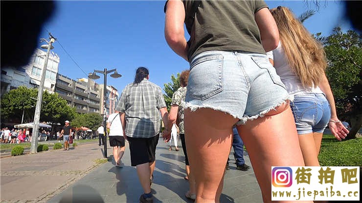 1644930d1572295115_long_thick_legged_russian_woman.mp4_20191028_222110.637.jpg