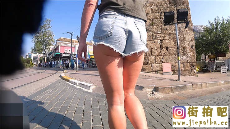 1644935d1572295142_long_thick_legged_russian_woman.mp4_20191028_222844.247.jpg
