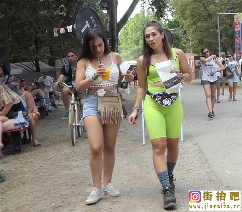1646656d1572729994_vlcsnap_2019_11_02_21h02m25s570.jpg