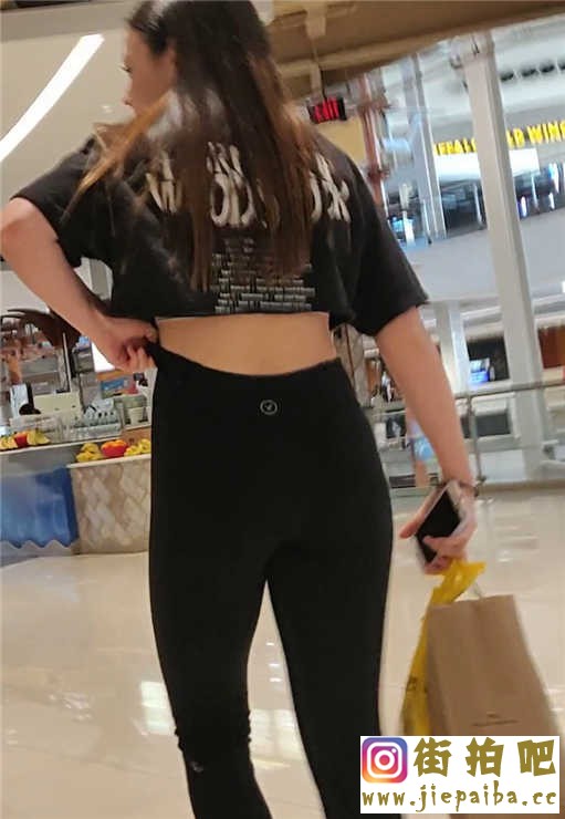 1664985d1577251334_vlcsnap_2019_12_24_23h48m14s119.jpg