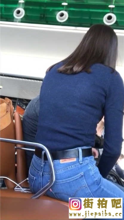 1683069d1580605518_oc_french_airpot_ass_2.jpg