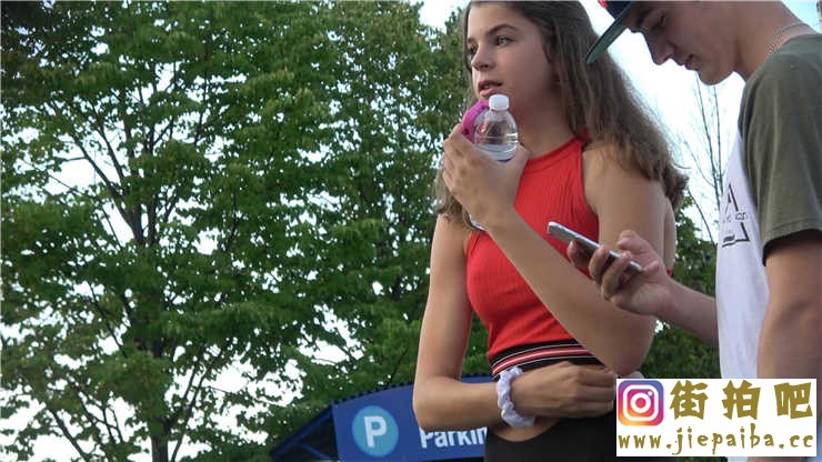 1709284d1585333099_18_301.mp4_snapshot_04.10_[2020.03.27_15.16.59].jpg
