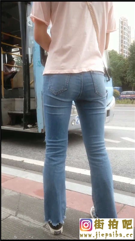 11 (5).jpg