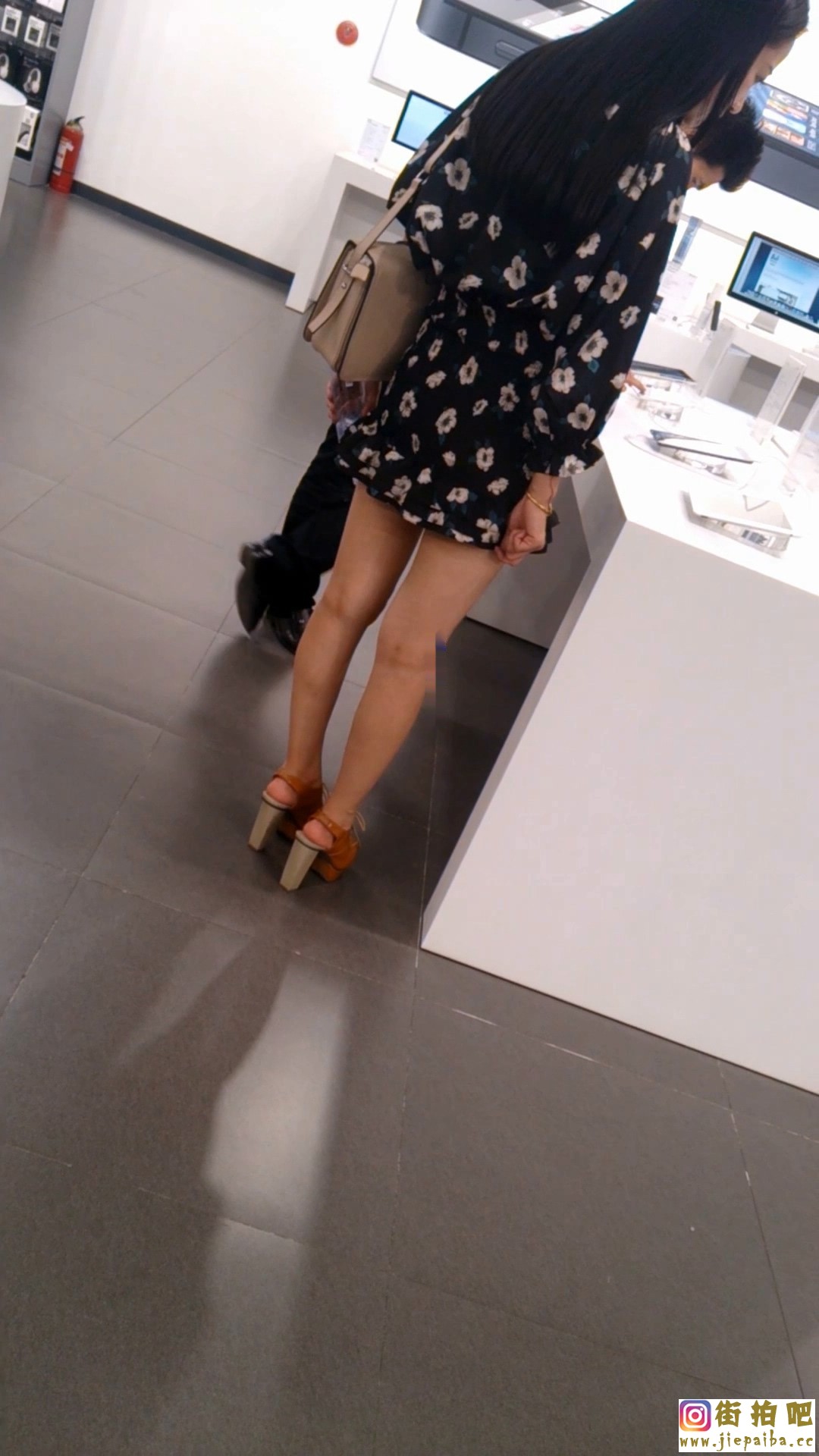 11 (15).jpg