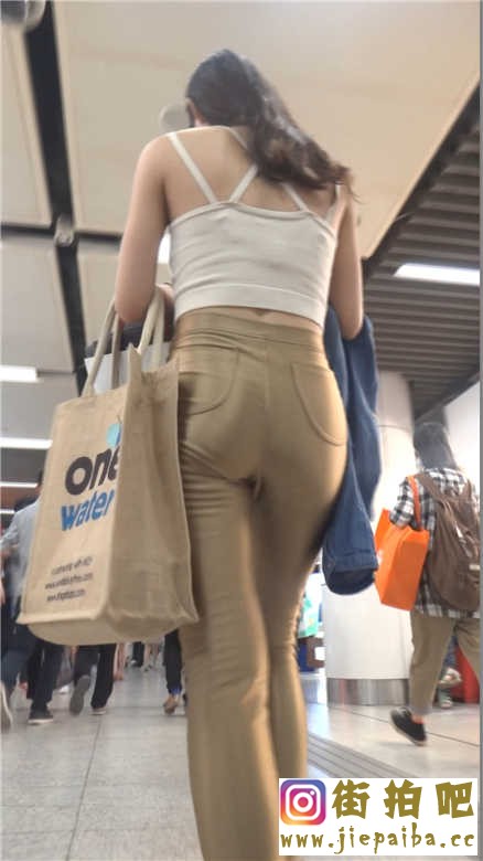 11 (79).jpg