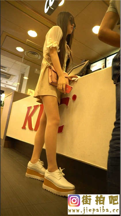 11 (39).jpg