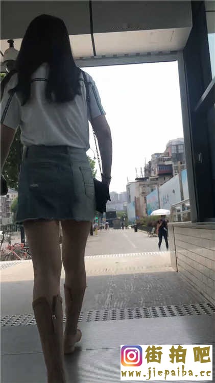 11 (32).jpg