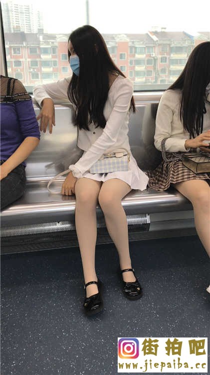 11 (18).jpg