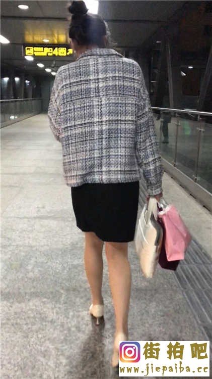 11 (10).jpg