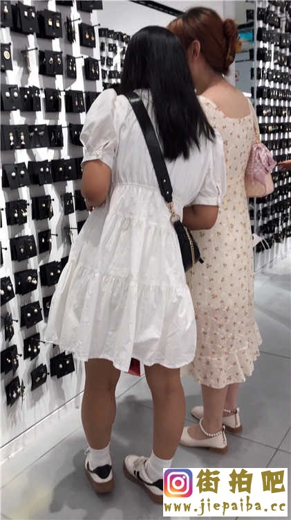 11 (6).jpg