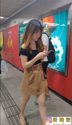 地铁街拍性感美腿漂亮小姐姐合集[MP4/6.58G]