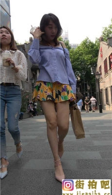4K-街拍黄色短裙高跟极品美腿高挑少妇[MP4/915M]