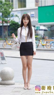 4K-[凯恩专区] 制服长腿美女 套图+视频 1[MP4/4.26G]