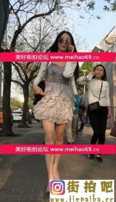高清18-135-白色铆钉高跟鞋的超短裙美腿肉丝骚货全集