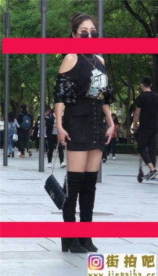 高清22 - 025-黑色高靴的超短裙丰满少妇（一）[MOV/310M]
