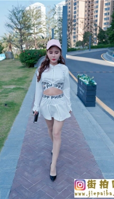 4K-在惠州海边度假的白色超短裙肉丝网红艾小青 套图+视频