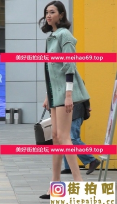 高清18-050-黑色小高跟的极品美腿MM又长又白的腿啊全集