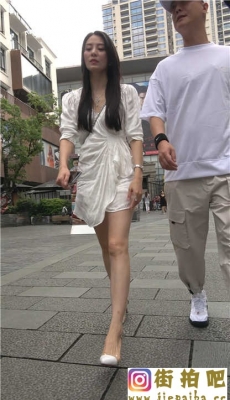 4K-逛街的白色连衣裙高跟肉丝性感身材长腿美女[MP4/679M]