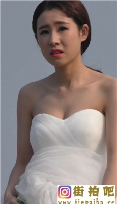 4K-拍摄白色婚纱写真的高挑身材漂亮美女 三[MP4/770M]