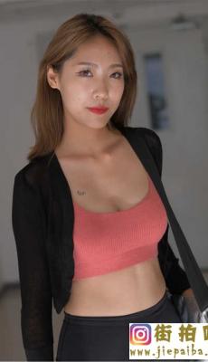 4K-[一始专区] 瑜伽裤美女 套图+视频[MP4/32.3G]