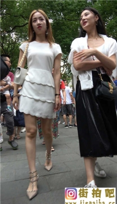 4K-逛街的白色连衣裙高跟极品美腿少妇[MP4/0.99G]