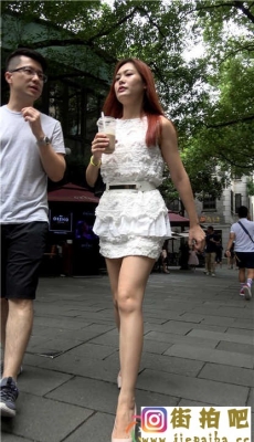 4K-性感白色包臀短裙长腿高跟美女饱满宽臀[MP4/1.12G]