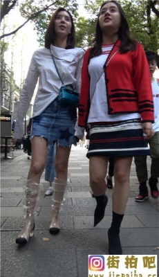 4K-街拍三个性感短裙高跟白皙长腿美女[MP4/1.67G]