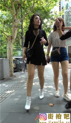 4K-性感黑色超短包臀短裙高跟白腿翘臀极品美女[MP4/1.47G]